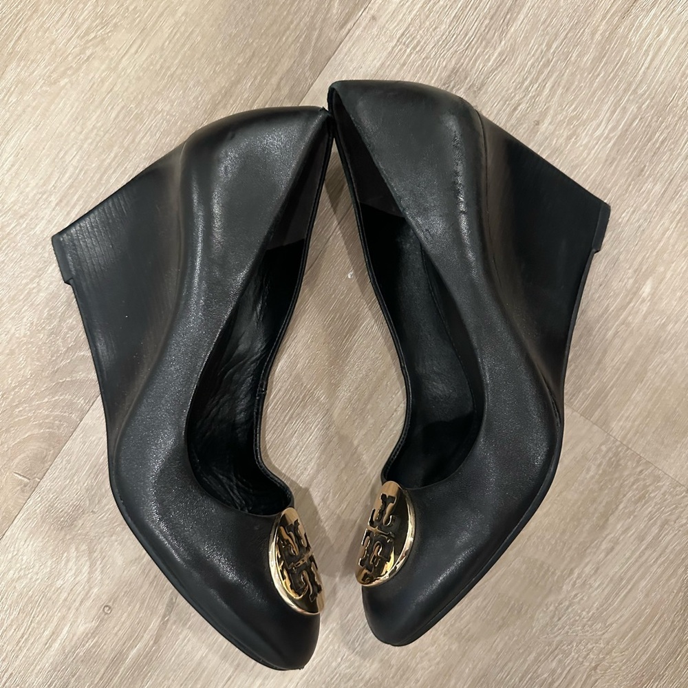 Tory Burch Classic Wedge Heel Size 9